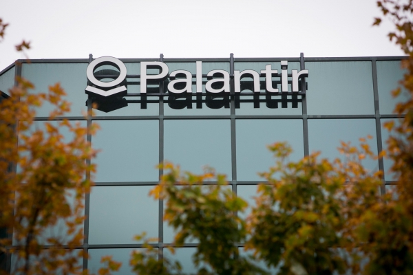 Palantir. Неоднозначный лидер.